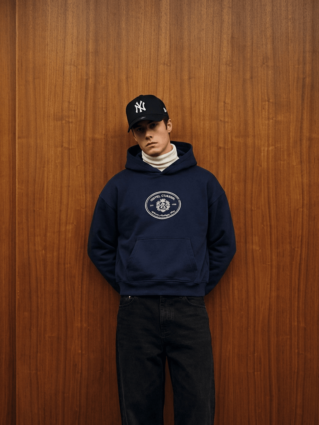 Hotel Paris Hoodie - Amelie Charme